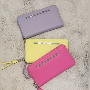 Steve Madden wristlet wallets